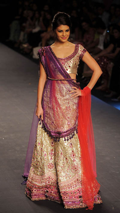 Sri Lankas Jacqueline walks the ramps at Delhi Couture Week